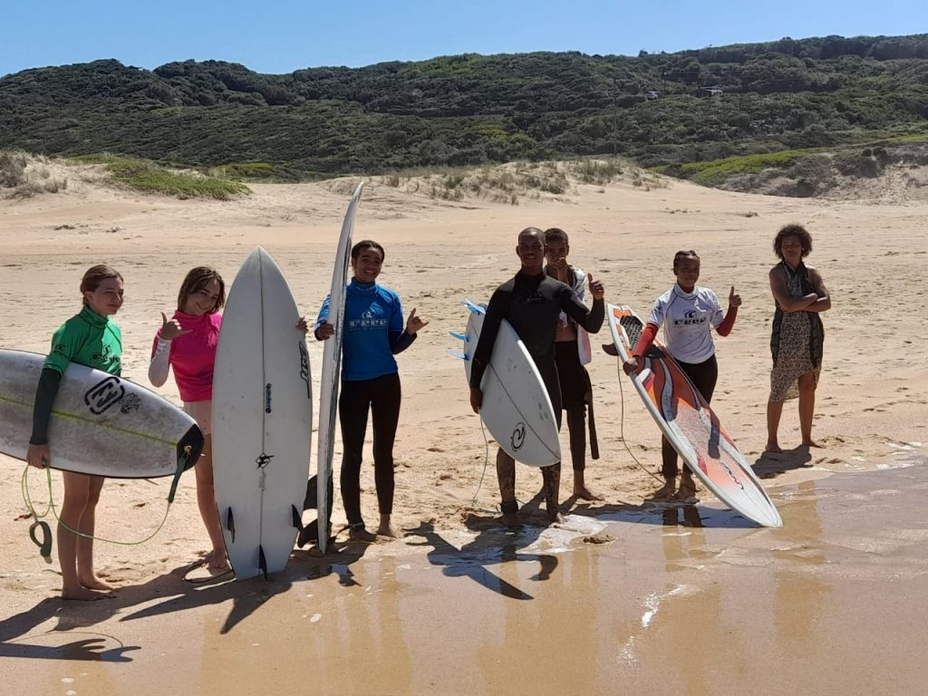 Eden Groms surfing trials