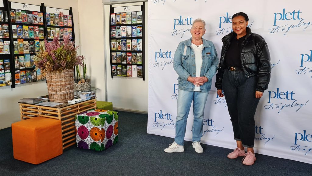 Emily Potgieter and Brayley Booyse are Plett Tourism's Concierge Service Officers.